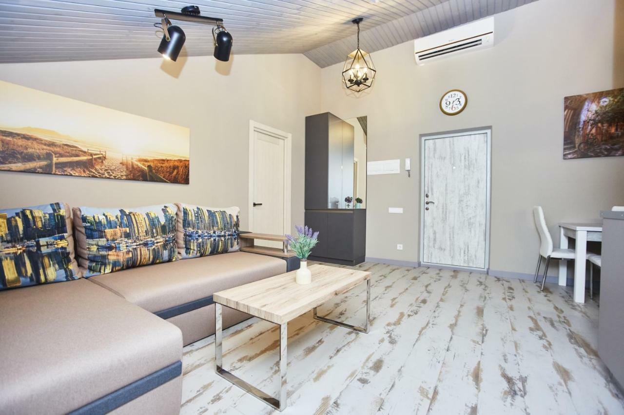 Luxury Apartment In The Heart Odessa Exterior foto